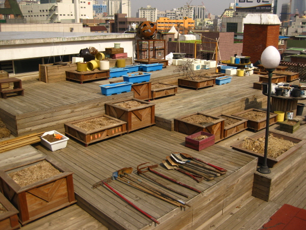 21.옥상 농원.JPG