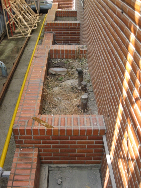 7. 하자 후문 컨테이터 박스 뒷쪽.JPG