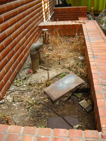 9. 하자 후문 컨테이터 박스 뒷쪽.JPG