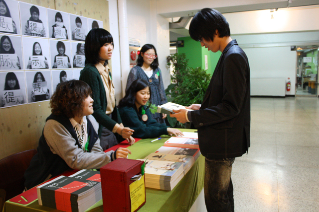 hps graduation ceremony 164.jpg