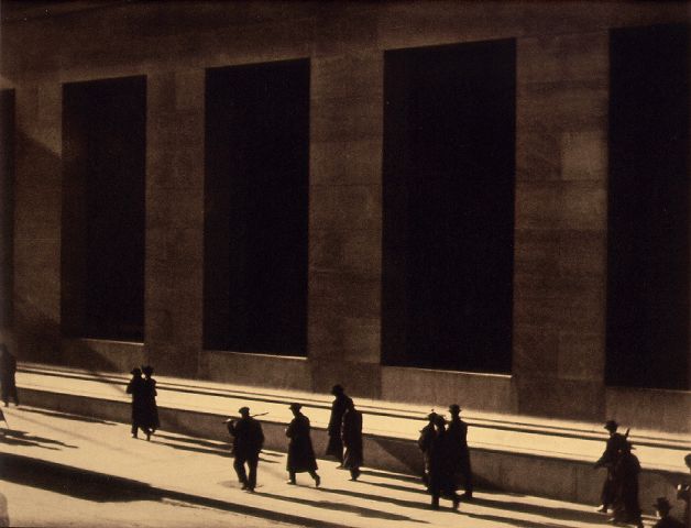 paul_strand_wall_street_1915.jpg